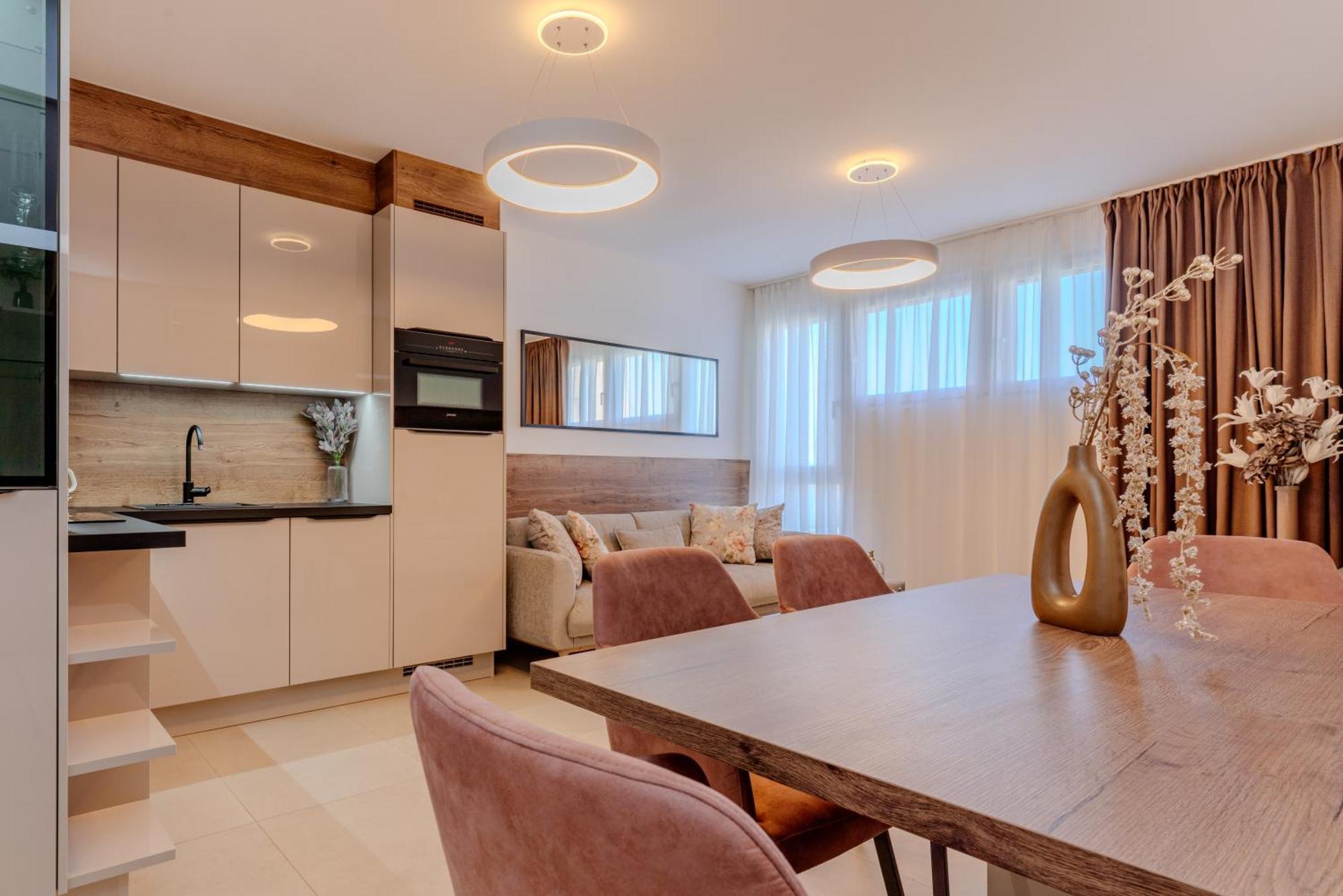 Saint Donat Center Apartman *